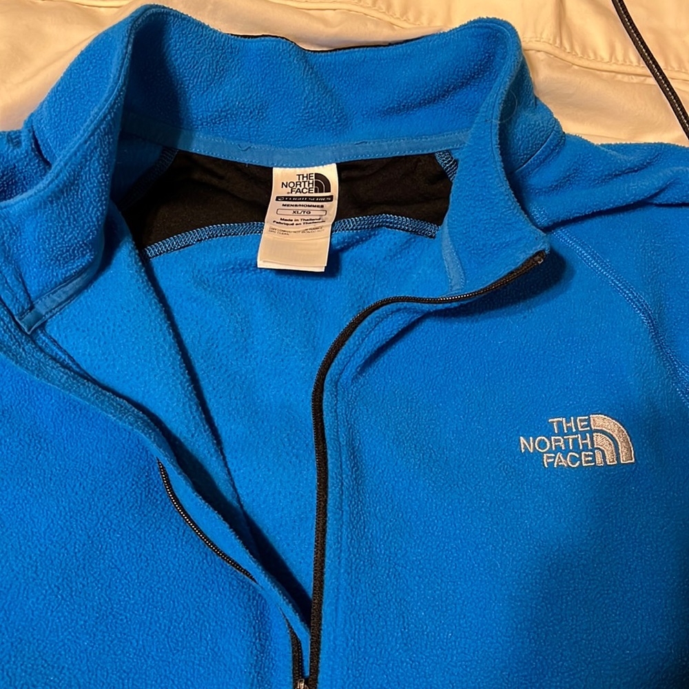 EUC BLUE & BLACK Men’s NORTH FACE XL/TG (but it’s a little on the small side $55